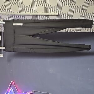 Victoria's secret hi-rise pocket leggings NWT